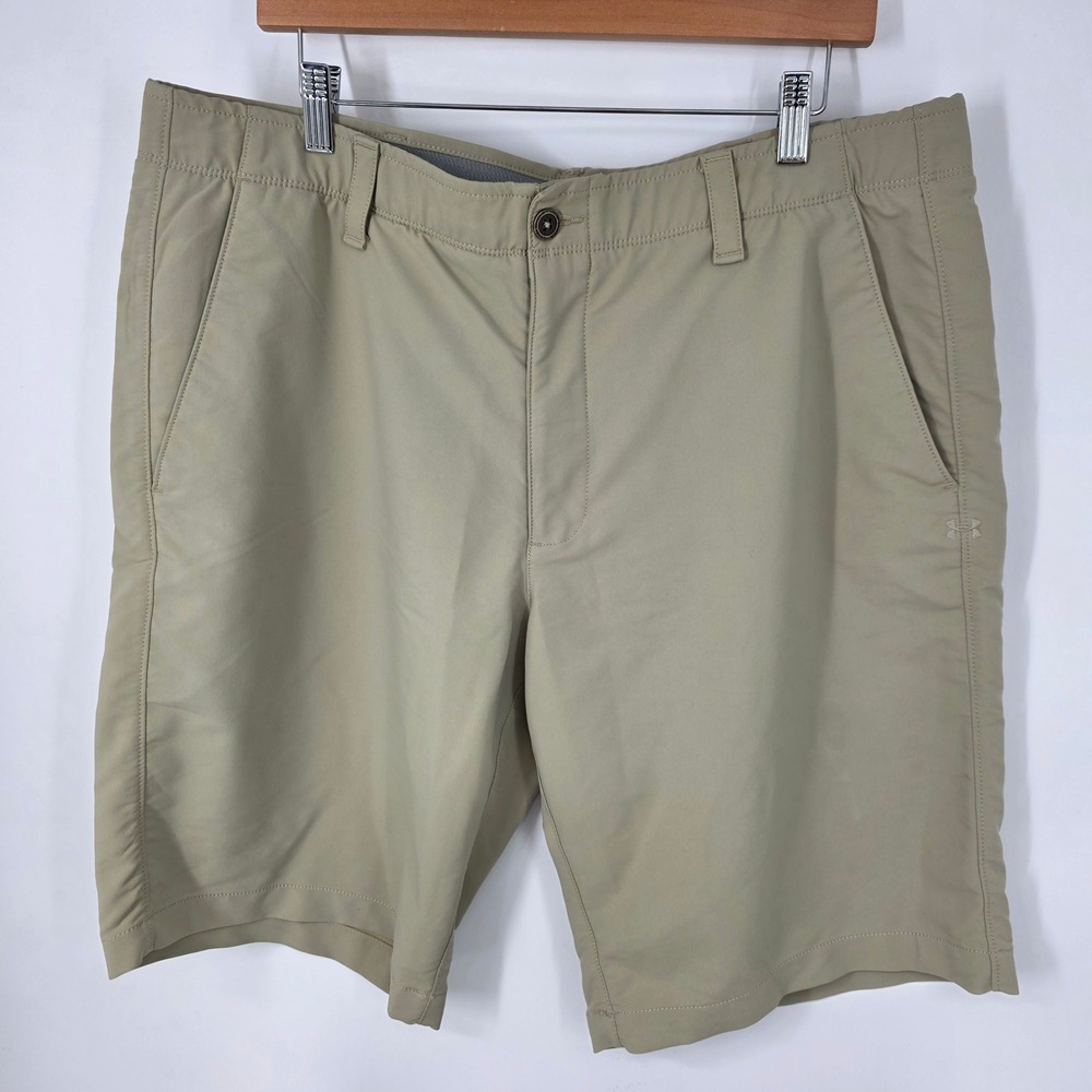 Under Armour Match Play Golf Shorts Mens 40‎ Tan HeatGear Loose Fit 11" Inseam - Picture 2 of 8